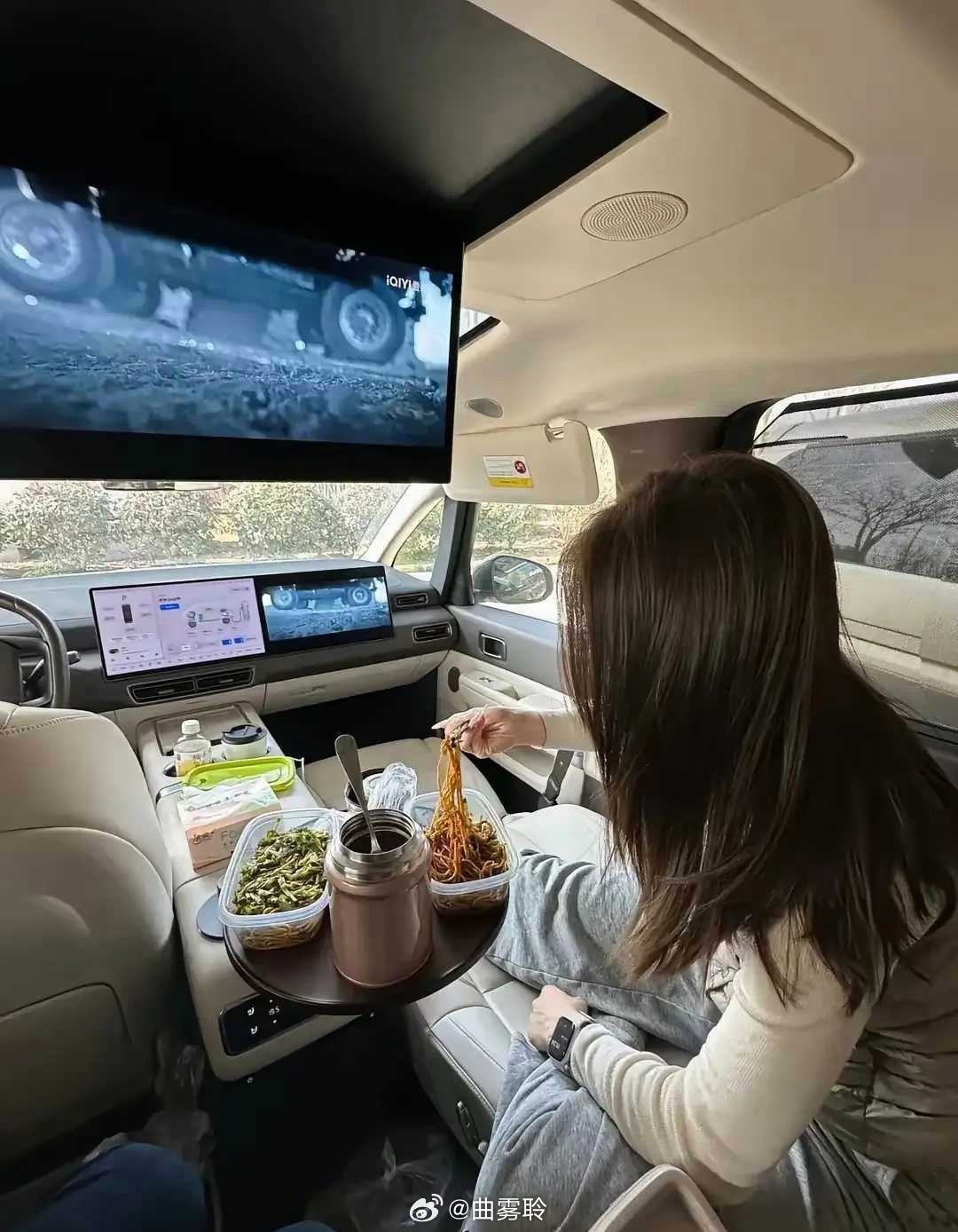 你们油车车主看了是不是很羡慕？ 