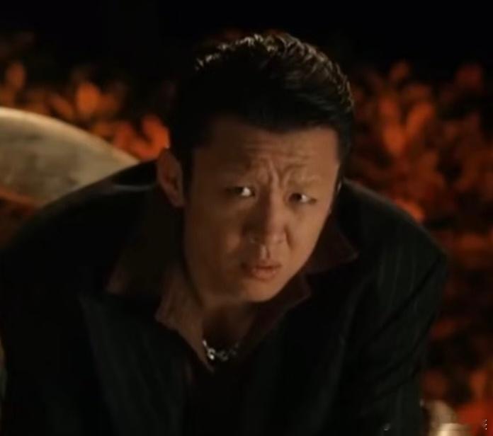 熊黑听完俺们少爷的故事嘎嘎心疼，没想到少爷是如此痴情之人! ! ! 