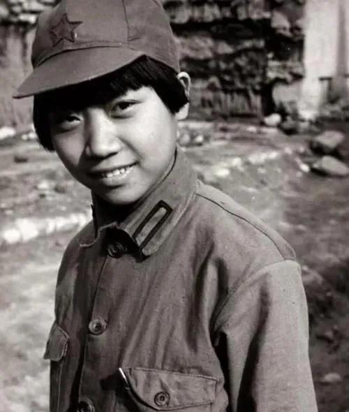 1935年，红军战士张金龙被马家军抓捕，他知道自己即将被枪杀，于是临刑前提出了一