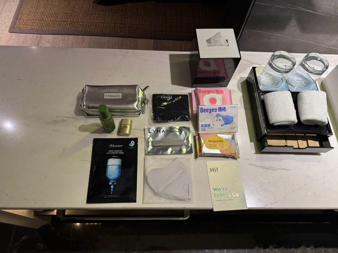 领克的活动还是贴心喜欢今天可以好好睡一觉了还能蹭一个面膜我和汽车的日常