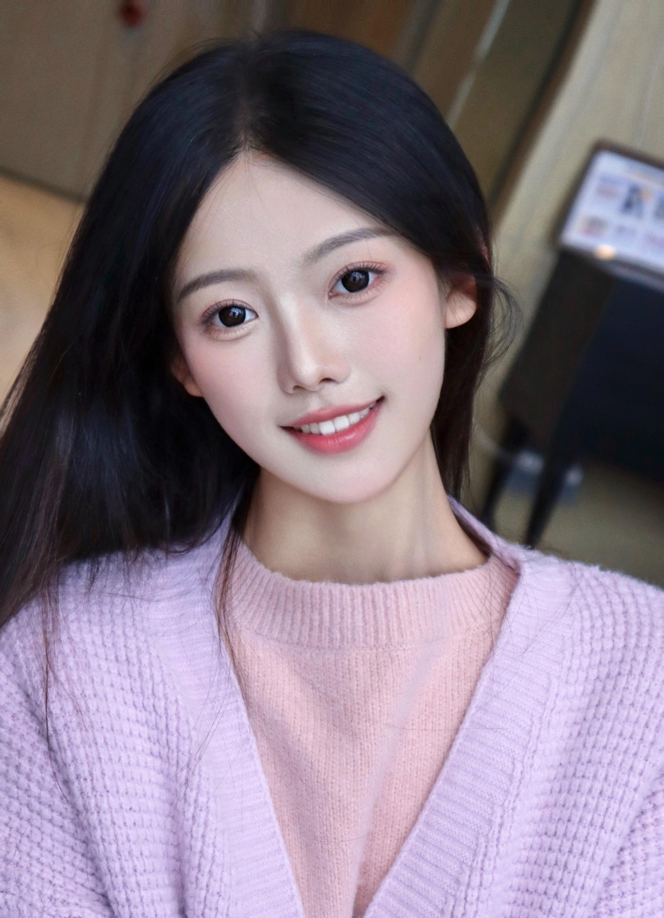 我的本命眉毛出现啦៸៸᳐⦁⩊⦁៸៸᳐ ੭。绒绒感海鸥眉太适合淡颜系啦 ...