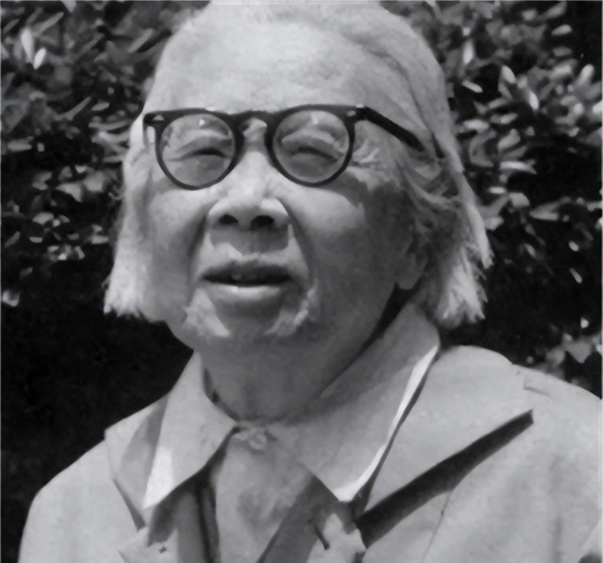 抗美援朝期间，她曾对岸英说过“岸英，我不愿你去前线”，那么她究竟是谁呢？
193