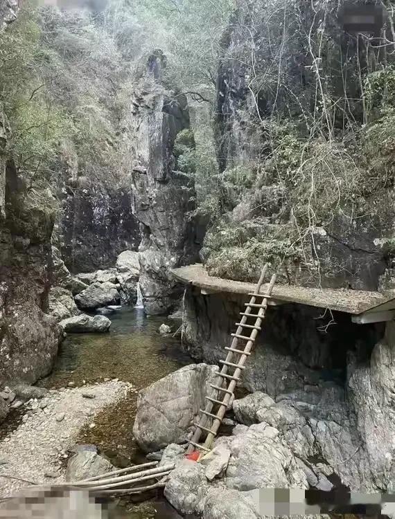 不可思议！就这个地方吞噬了两个生命，你敢信吗？有种死神来敲门的即视感，否则那两位