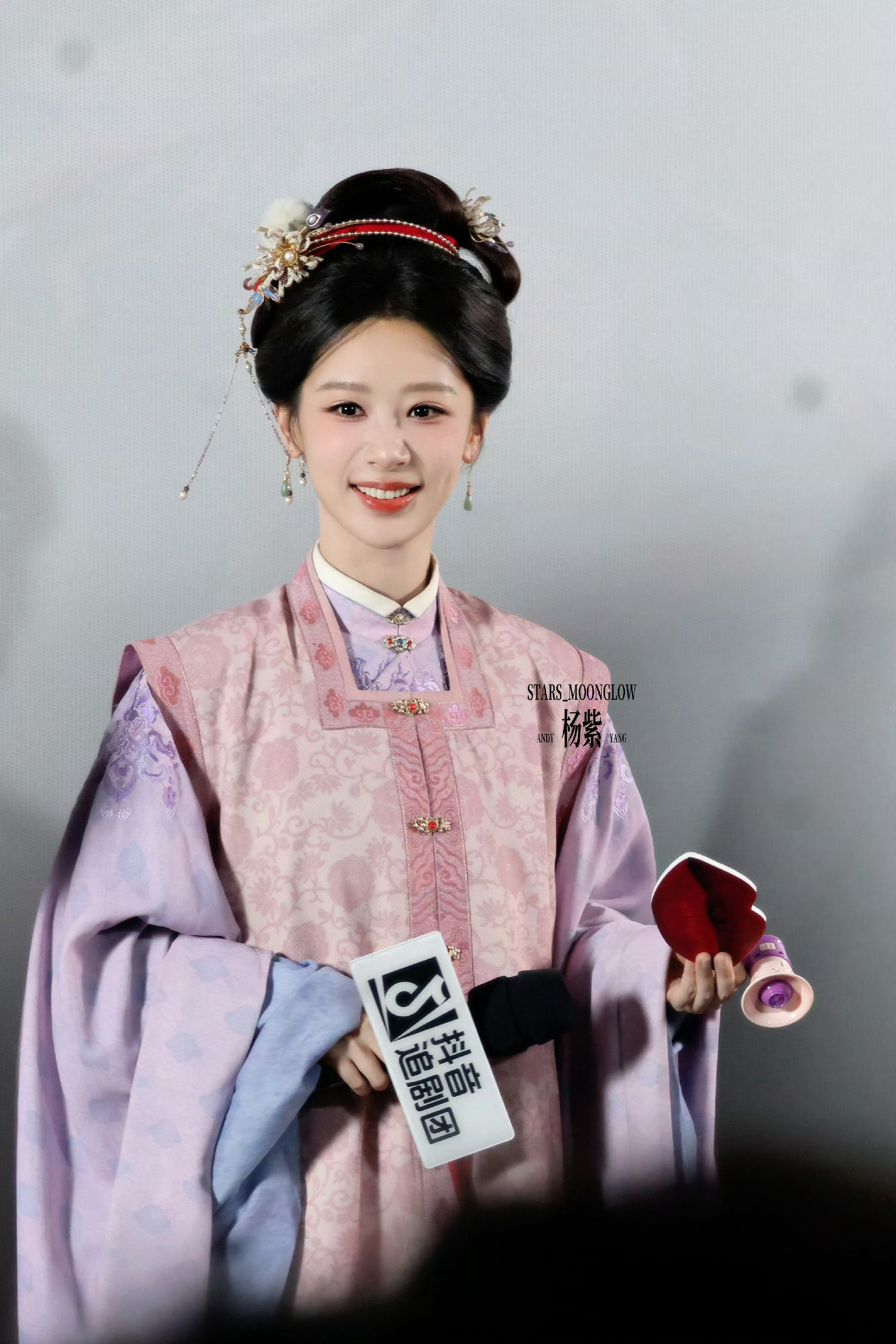 杨紫 yz杨紫李祯 yz杨紫家业 yz杨紫爱是严冬里的一片炽热就像我爱你.【杨紫