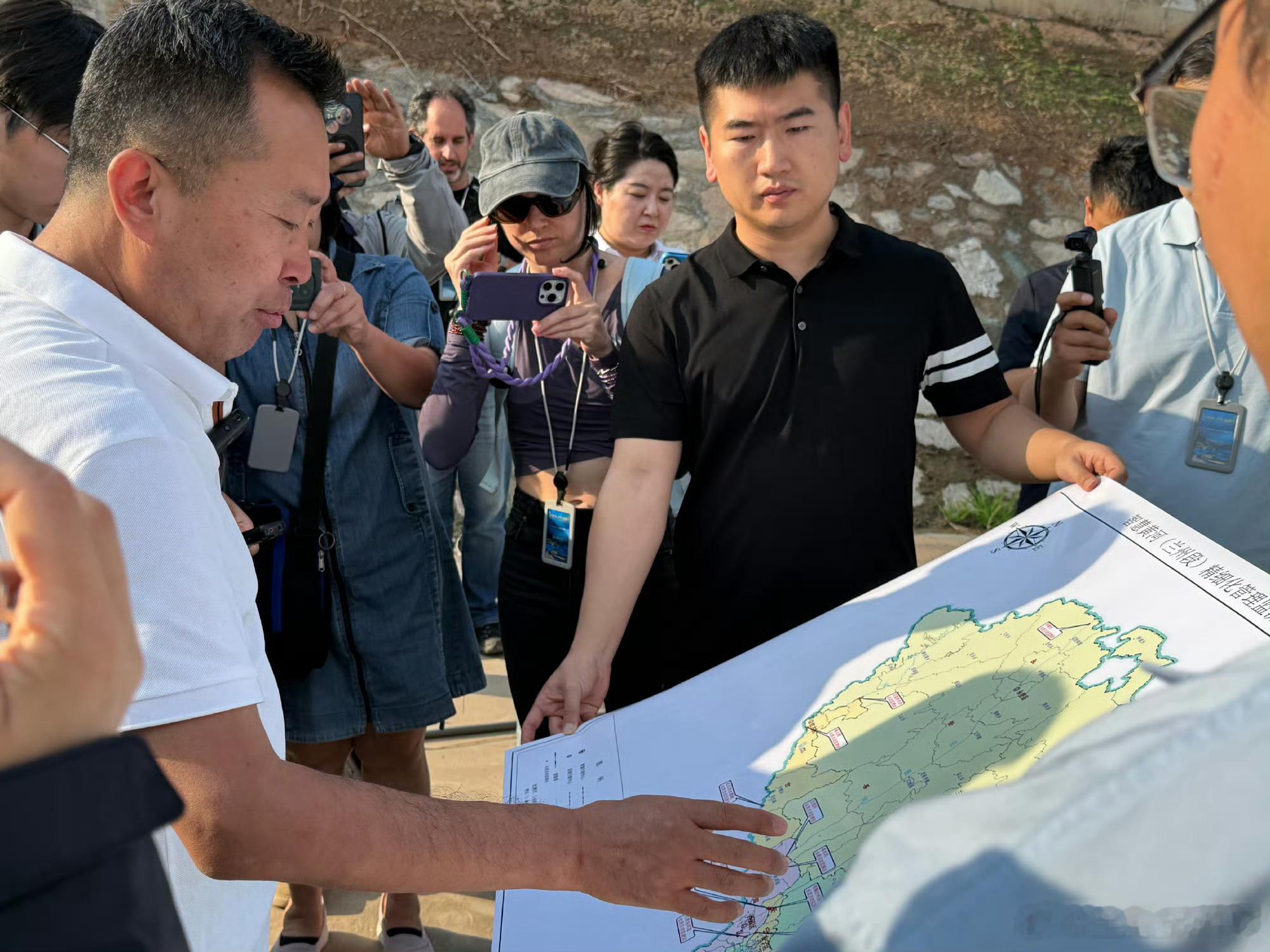 外媒解读智慧治河背后的系统思维23国外媒看兰州黄河智慧治水 六大洲外媒在探访西沙