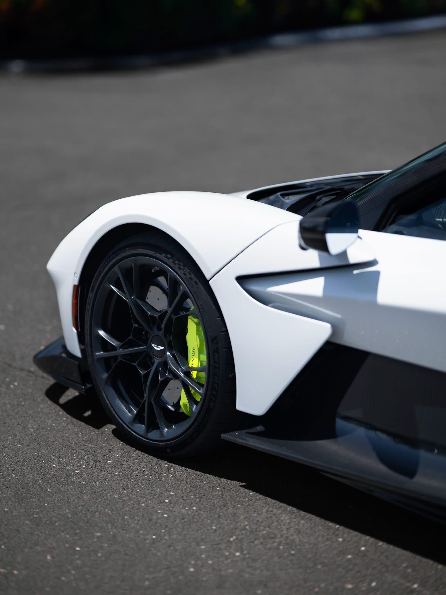 🤍🤍参考级汽车设计🖤🖤2026 Aston Martin Valhall