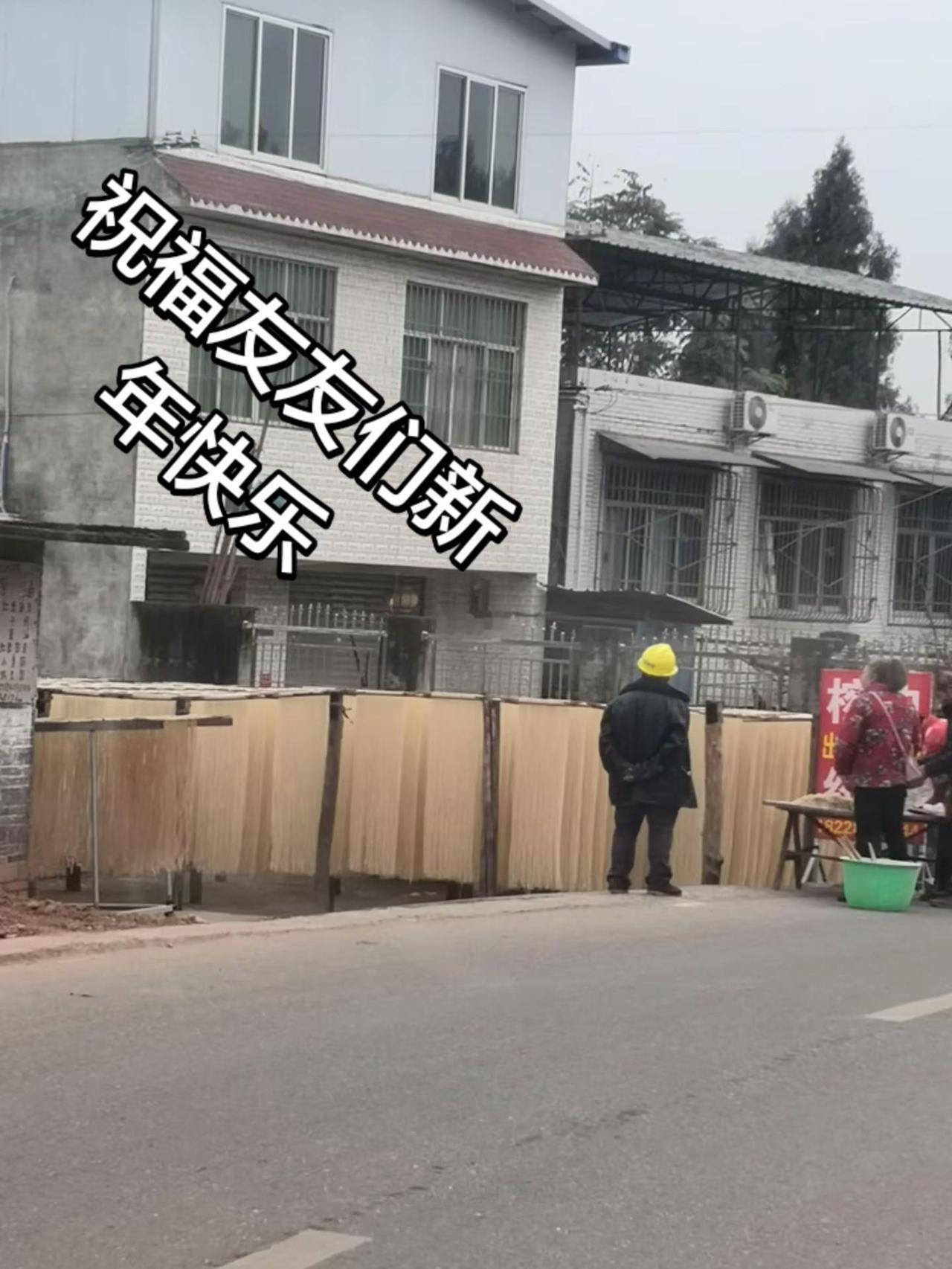 大街上看到的一幕🔥 街景随拍 致敬劳动人民 上班的路上随拍 上班途中