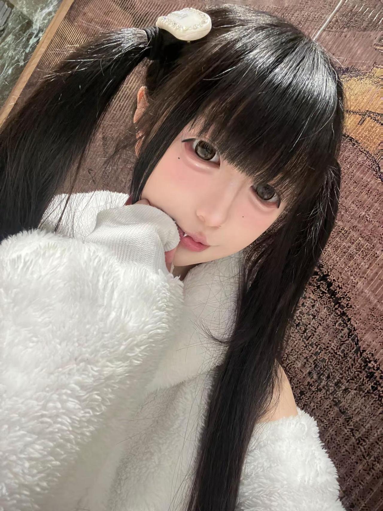 我們的世界不應該只剩下彼此嗎。 我是男的 养女儿真好 失踪人口回归 肥宅