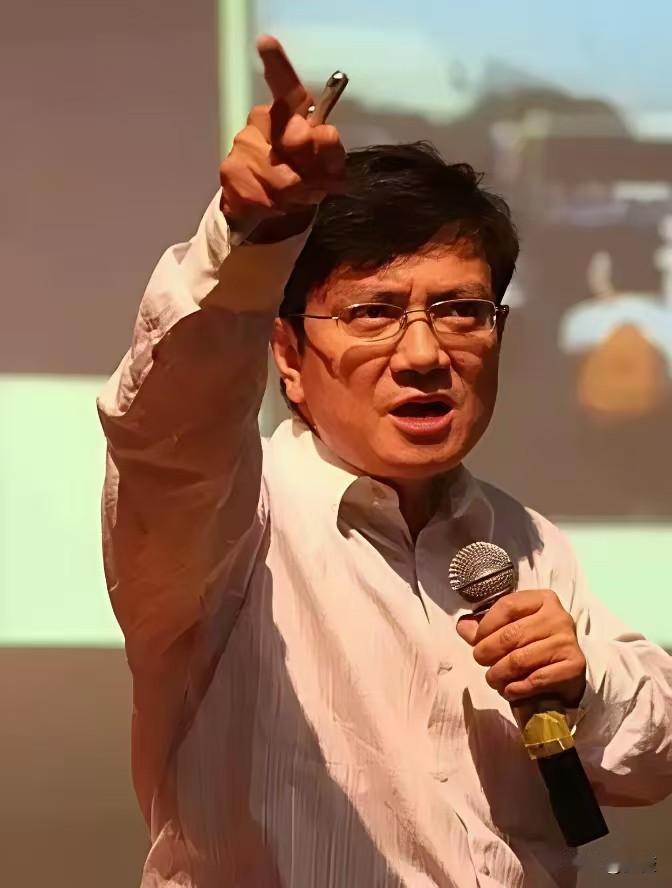 郑强教授曾说：在日本留过学的，大多是被洗脑过，就要看意志坚不坚定，不坚定的回国后