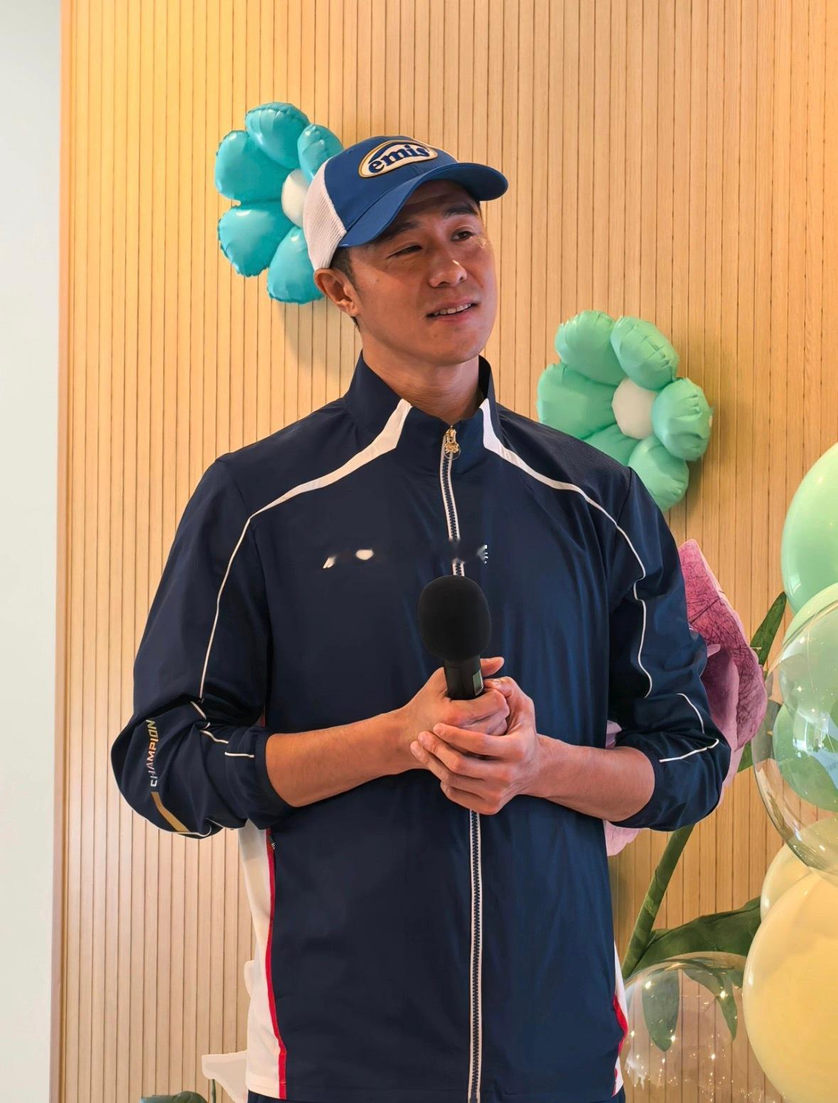 北京国安北京国安 近日，国安门将侯森 参加了和睦家与国安俱乐部组织的的“小小球迷