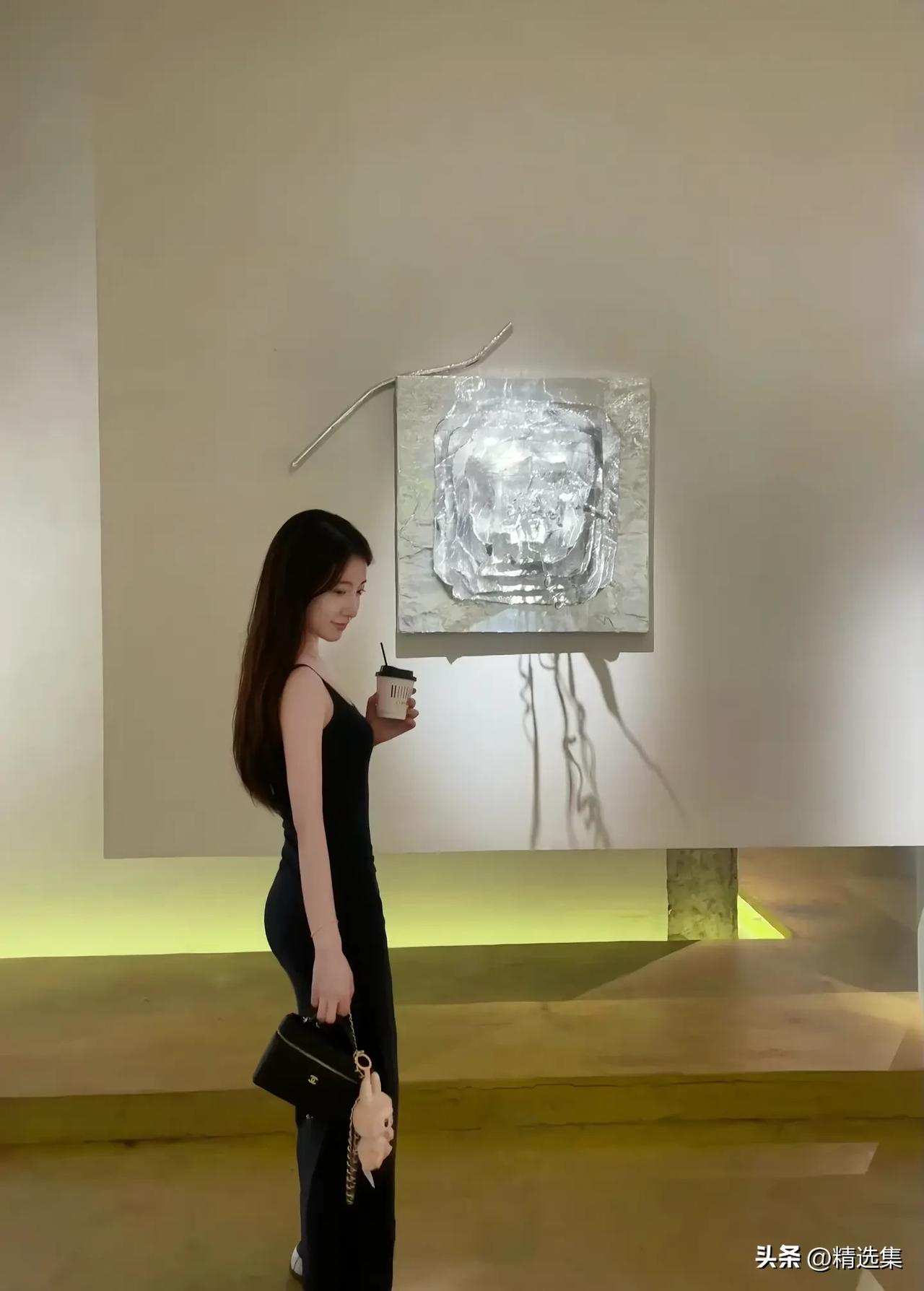 莫让完美主义桎梏自身，莫因未竟之目标、错失之机遇而过分自责。偶尔有所缺憾亦无妨，