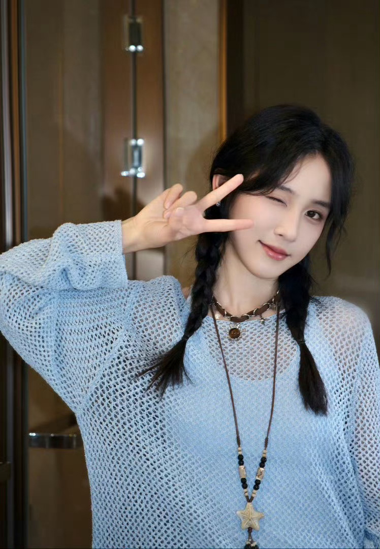 花少8开录张雅琪送王可花少小妹接力张雅琪送王可花儿与少年偶遇张雅琪专程到场送王可