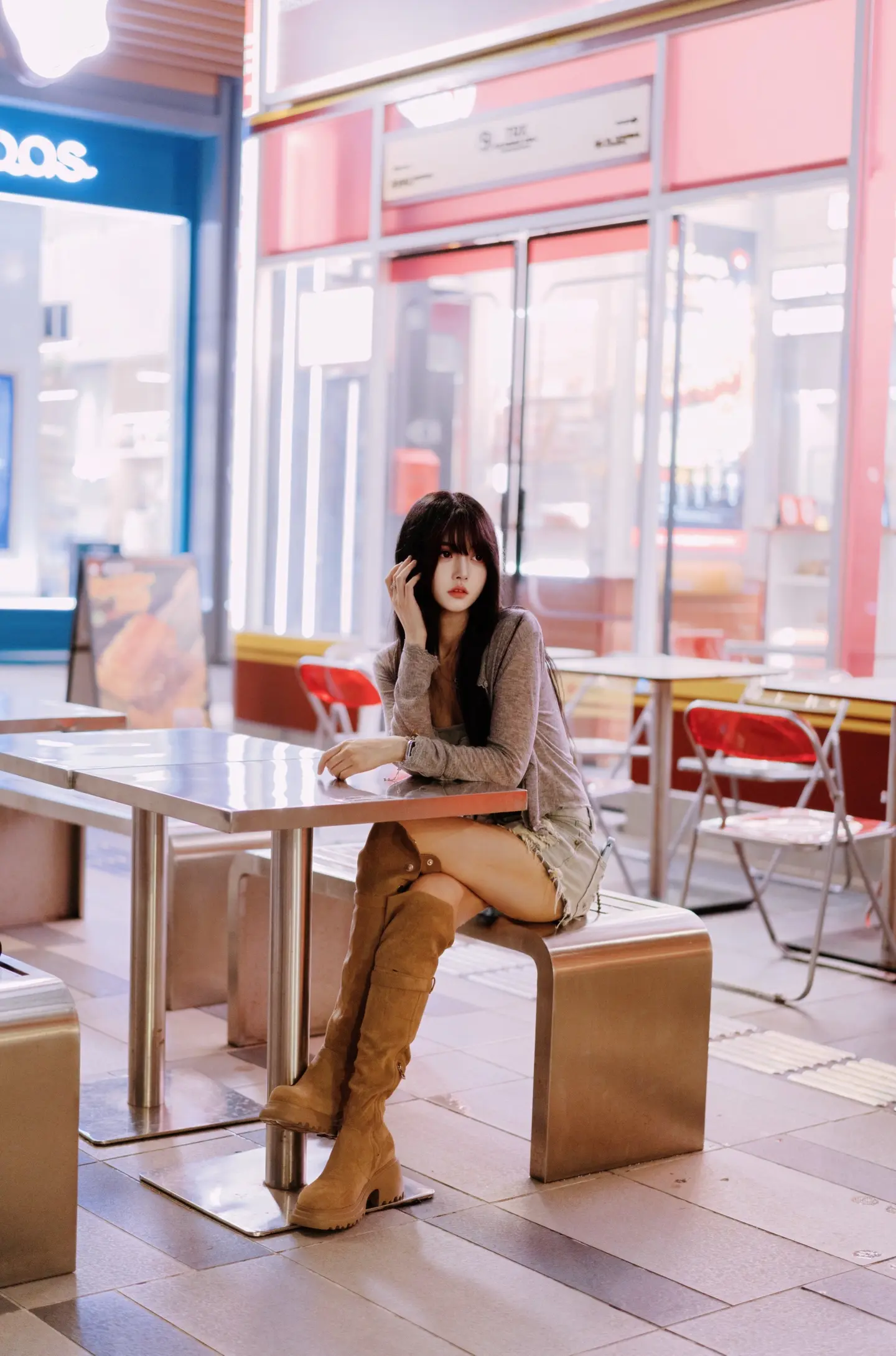 灰蒙蒙的时候记得多笑笑