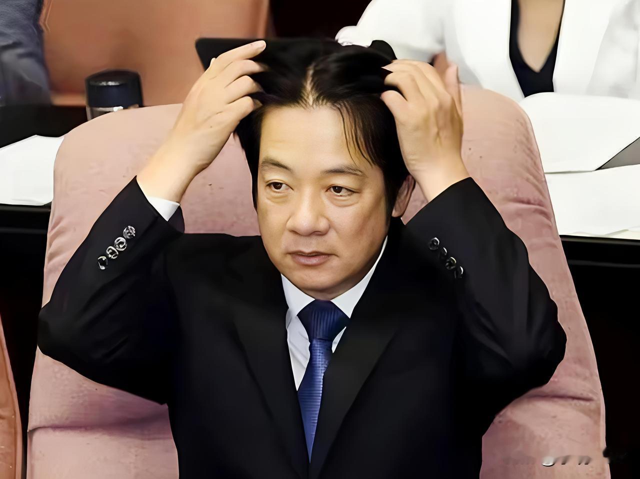 台独民进党、台独首恶赖清德的末日到了

赖清德这是准备摊牌了，为什么是现在？美国