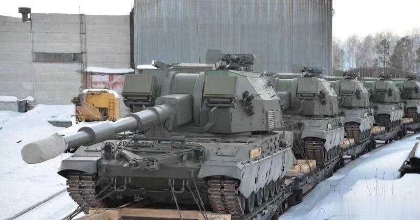 俄军方：2S35自行榴弹炮即将量产。
俄罗斯最新型2S35 Koalitsiya