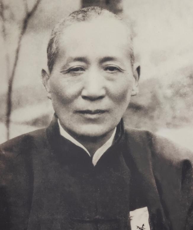 刘文彩五姨太25岁明媒正娶入宅，晚年改嫁后依然深情怀念前夫，这段往事你知道吗？