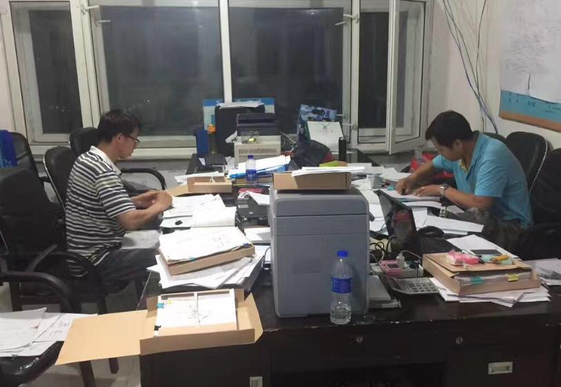 为什么大多数人在头条不写文章？
原因之一：写文章很麻烦，为了表达一个观点，需要搜