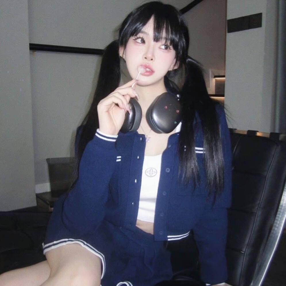 世间美好与你环环相扣。 