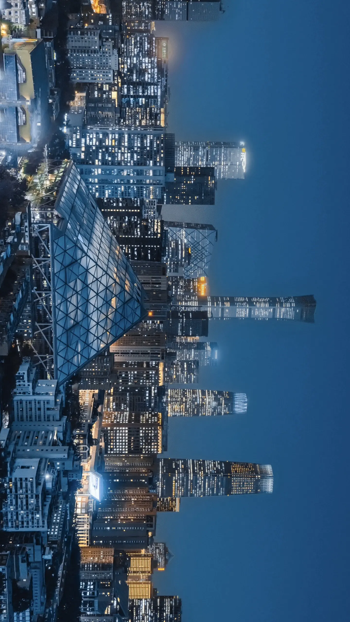 中国这么大，总要去看一看吧。我们都是自由的追寻者，可以看看大家城市里的...