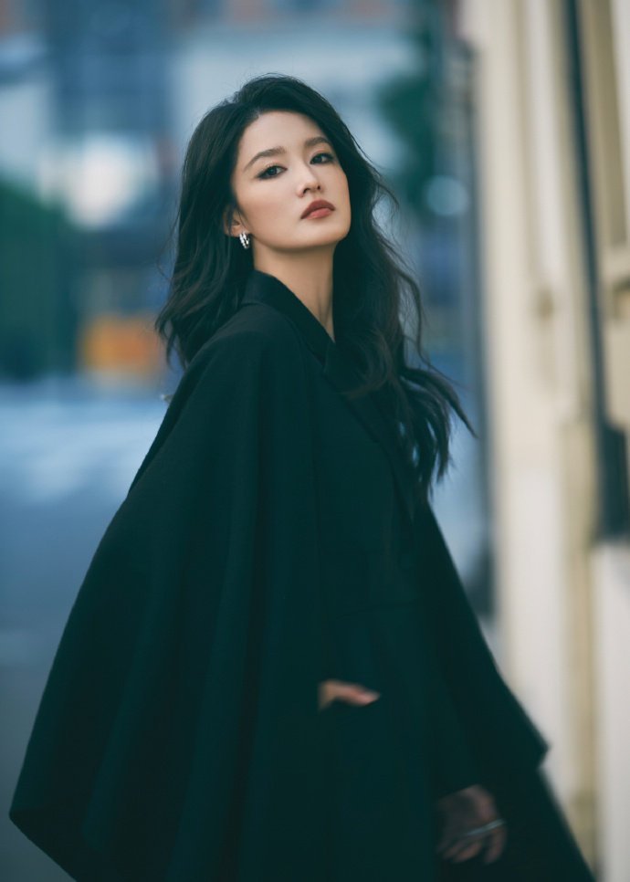 李沁2部剧入围飞天奖恭喜李沁两部作品入围期待提名的那一天好运来[送花花]顺便也来