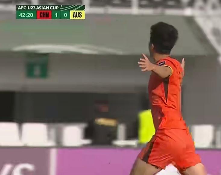 昨晚，在沙特利雅得，中国U23国家队在亚洲杯小组赛中，以1：0击败澳大利亚队！