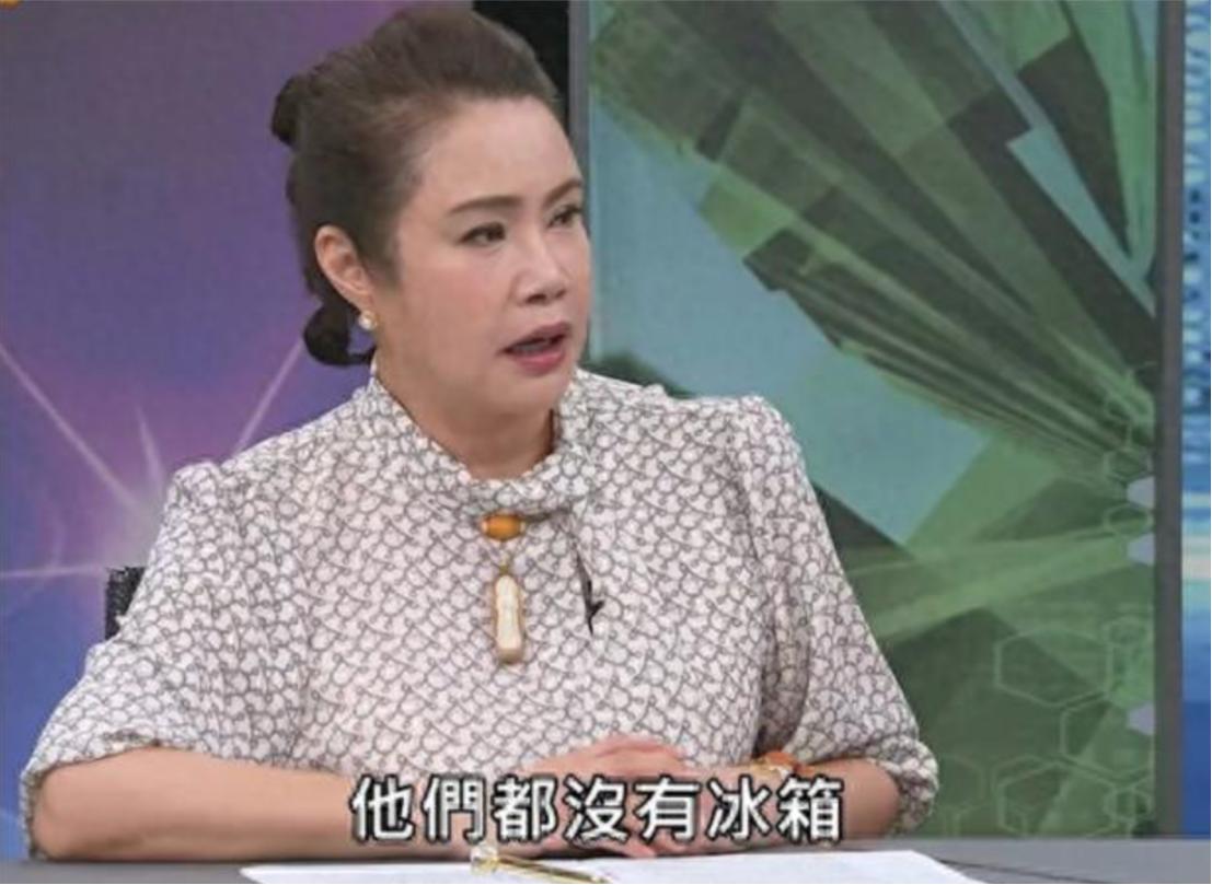 一个台湾女生到北京天坛旅游，拍了几张打卡照，最后被网友反复放大的却不是祈年殿，也