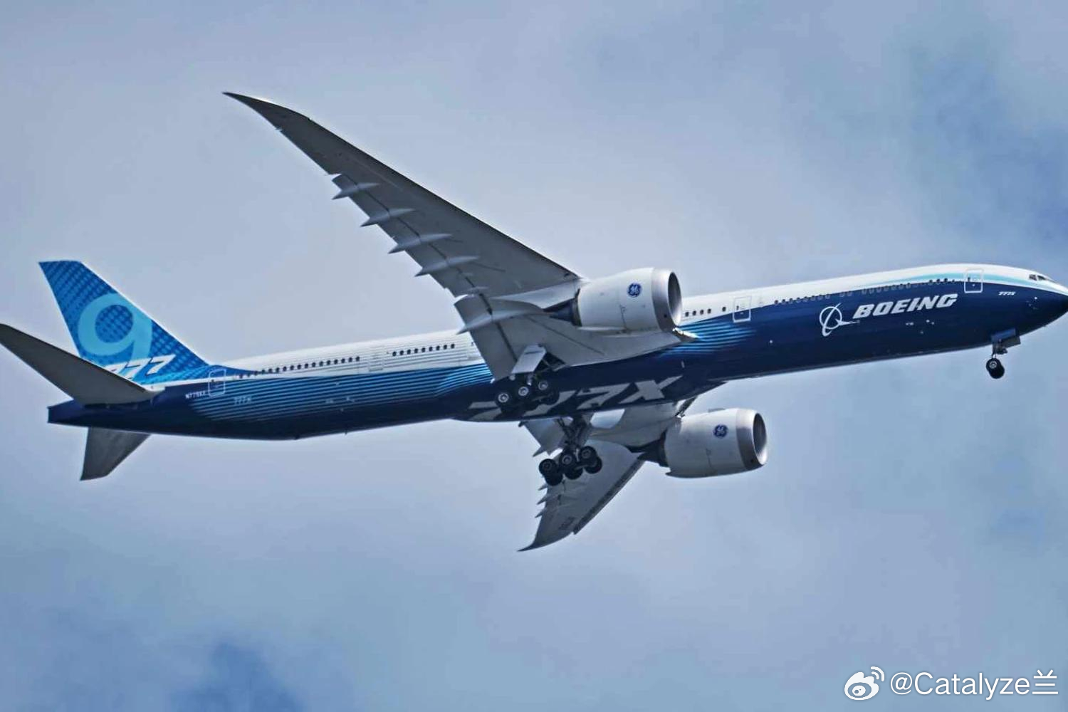 波音777X临近取证突然"加满油"：全系航程集体暴涨，到底在打什么算盘？波音7月