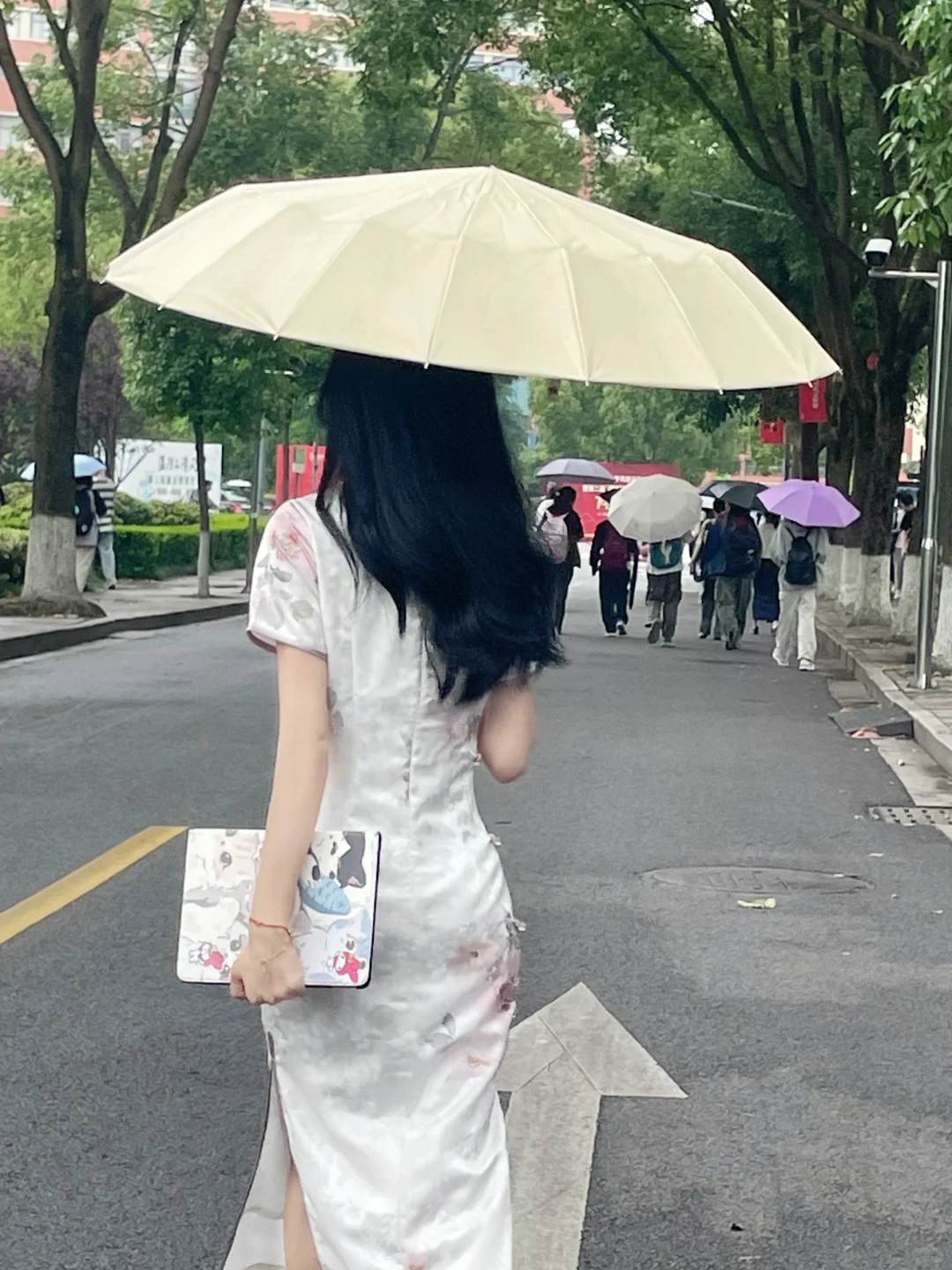 男朋友说我旗袍搭得不好看