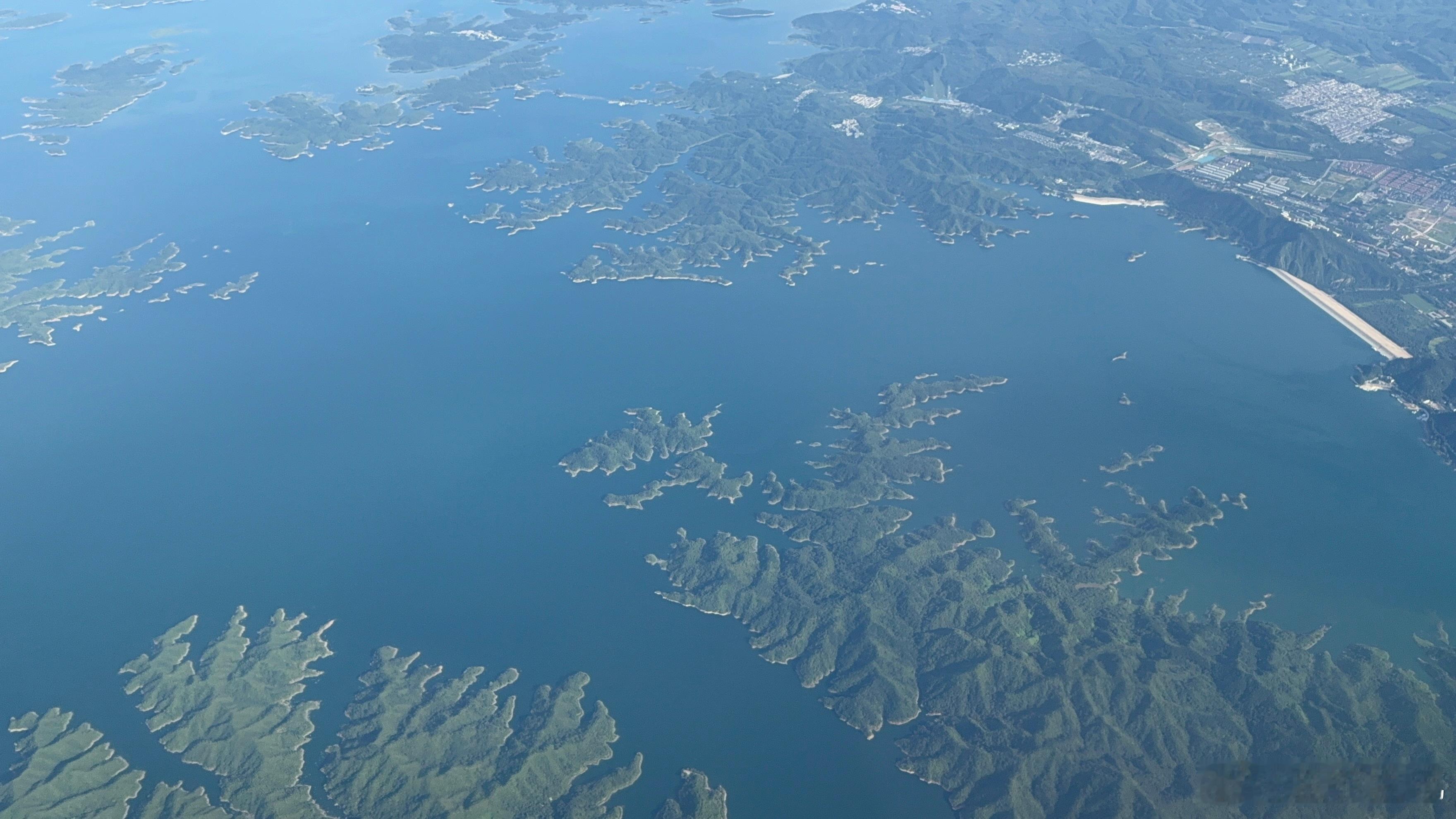 北京，密云水库。 北京·桃园