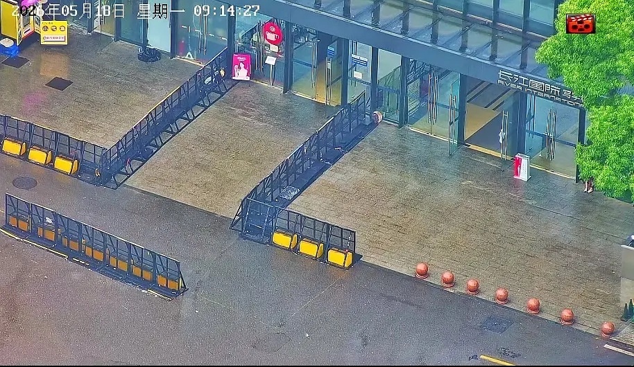 第一次见长江国际这么空的时候 