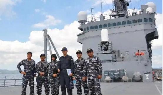 美菲主导的“肩并肩2026”军演，本质是美国联合亚太及西方盟友，构建岛链封锁、干