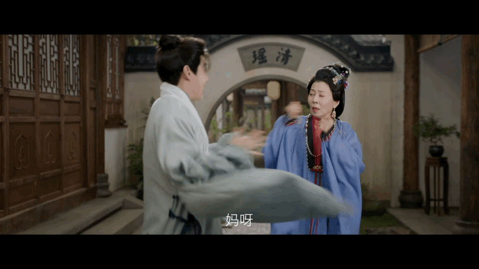 见过灰姑娘没见过灰小伙 以往灰姑娘居多，如今灰小伙登场，尴尬瞬间不少，可这新奇感