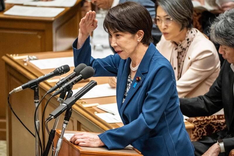高市内阁出炉2026年防卫白皮书，老调重弹将中国定义为“最大战略挑战”，还恶意抹