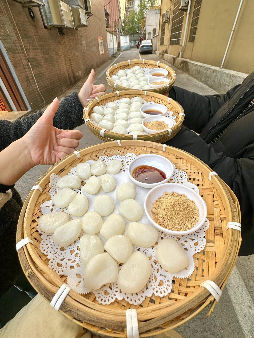 感谢何老师。。确实是益阳数一数二好吃的！！