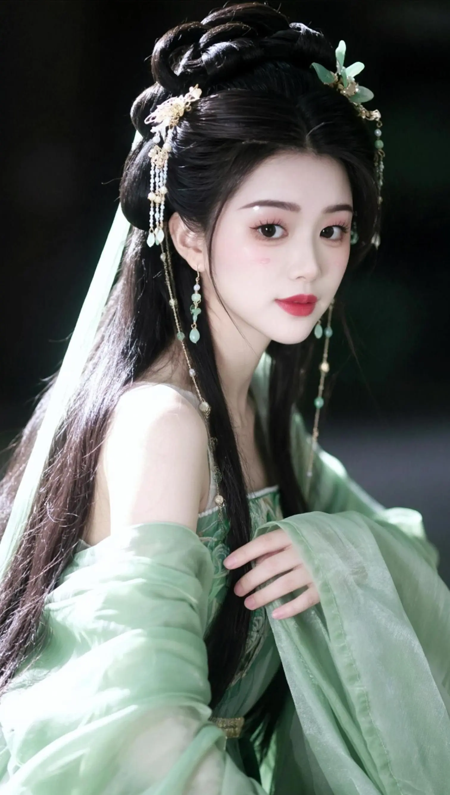 AI古风美人写真 ai创作 玩法合伙人计划 情绪音乐玩法新风向