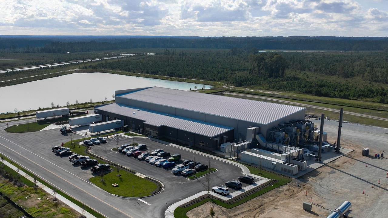 红木材料新电池回收工厂投入运营
红木材料公司位于南卡罗来纳州的新电池回收工厂已投