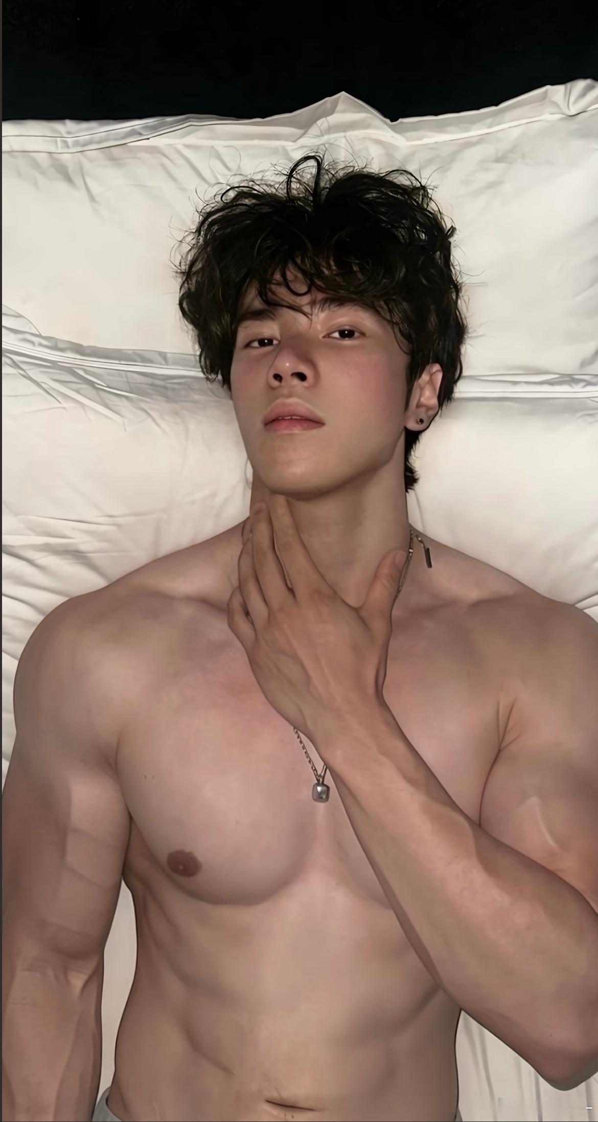 吃饭吃了一身汗健身张宏涛