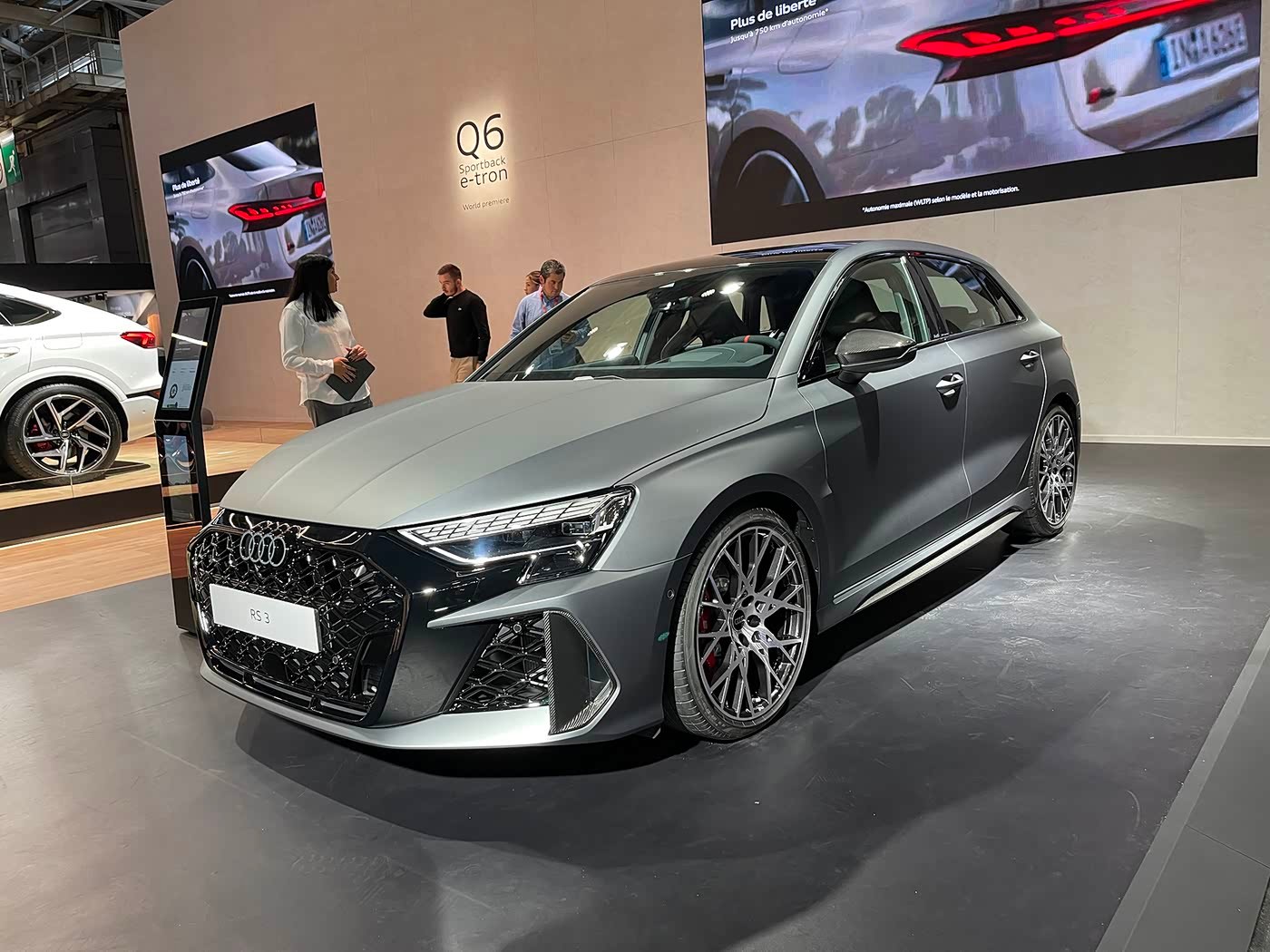 奥迪RS3要小批量引进了，现在人们还需要一台50万的性能钢炮么？我相信答案肯定是