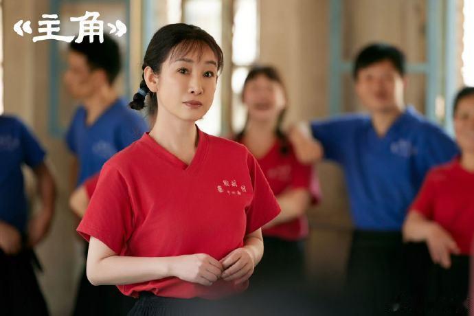 秦海璐提名白玉兰最佳女配角 《生万物》费左氏提名白玉兰， 《主角》热播口碑双收，