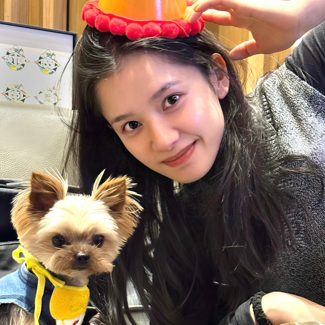 分享张婧仪头像~美得如此权威 好有辨识度[哇]张婧仪高中已经有星味儿了 ​​​