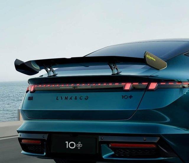 25-30万性能纯电，领克10+来了，小米SU7还香吗？**领克10+（刚发布）