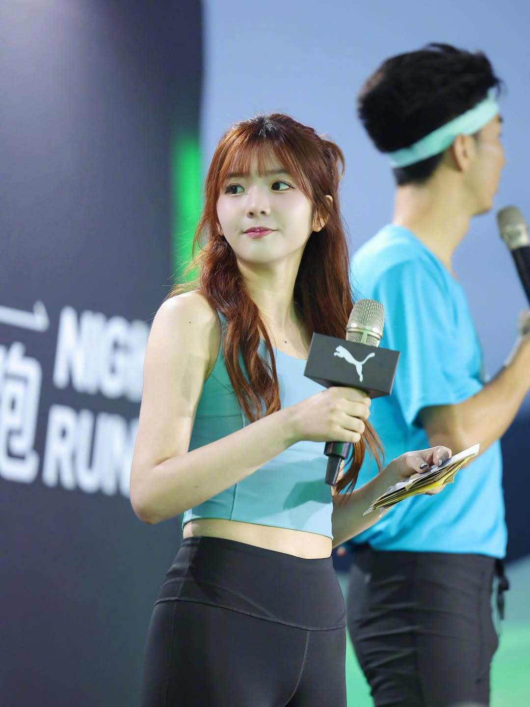 湾湾台啤云豹啦啦队副队长笑笑 