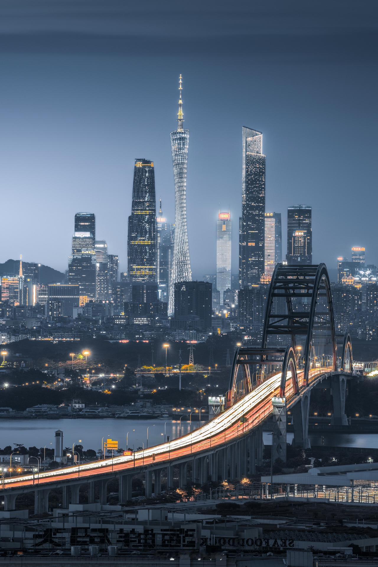 中国各个城市的顶级内透，你更喜欢哪个？

十一月城市内透光影计划 征稿活动入选作