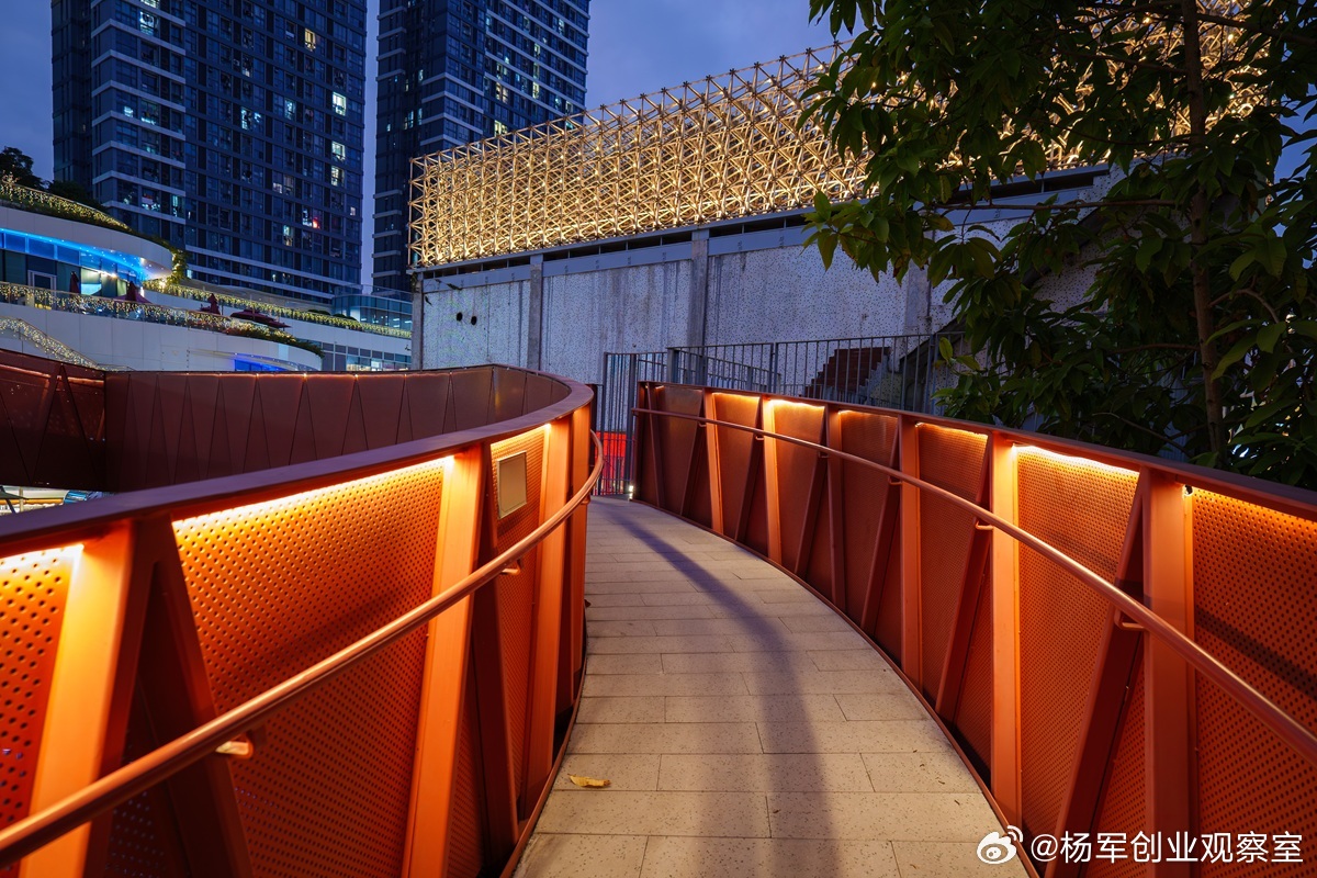 【主播与投资人开公司，百万粉账号归谁？】核心看两点：1️⃣ 合作性质：是平等合伙