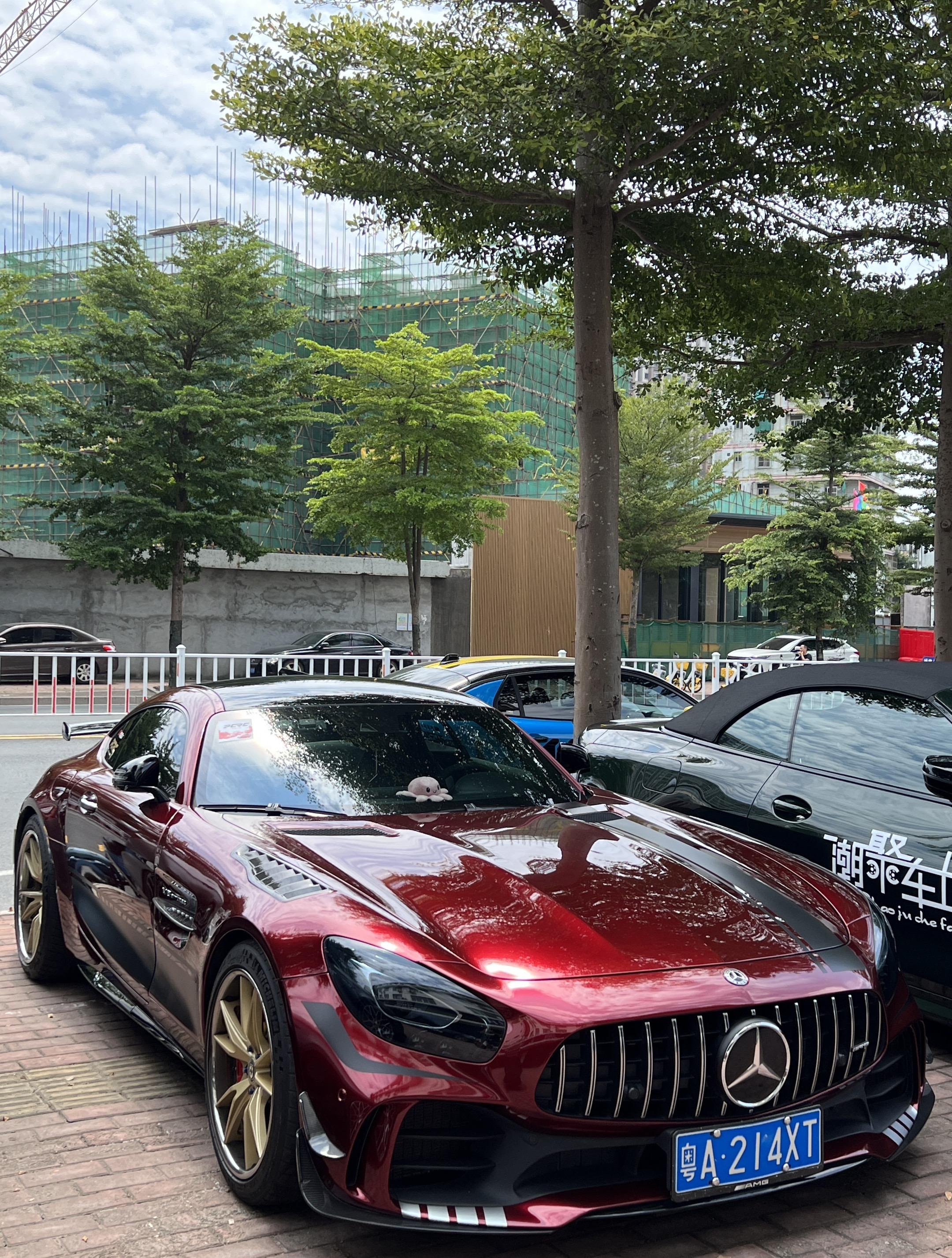 双门AMG—GT跑车是多少男孩心中的梦想 独特且超长的前背箱设计风格 ...