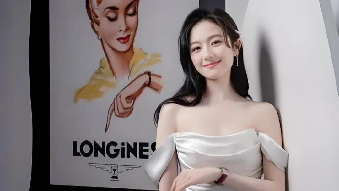 李兰迪：演技之花，能否在“内卷”中绽放？

在娱乐圈这片繁花似锦的舞台上，李兰迪