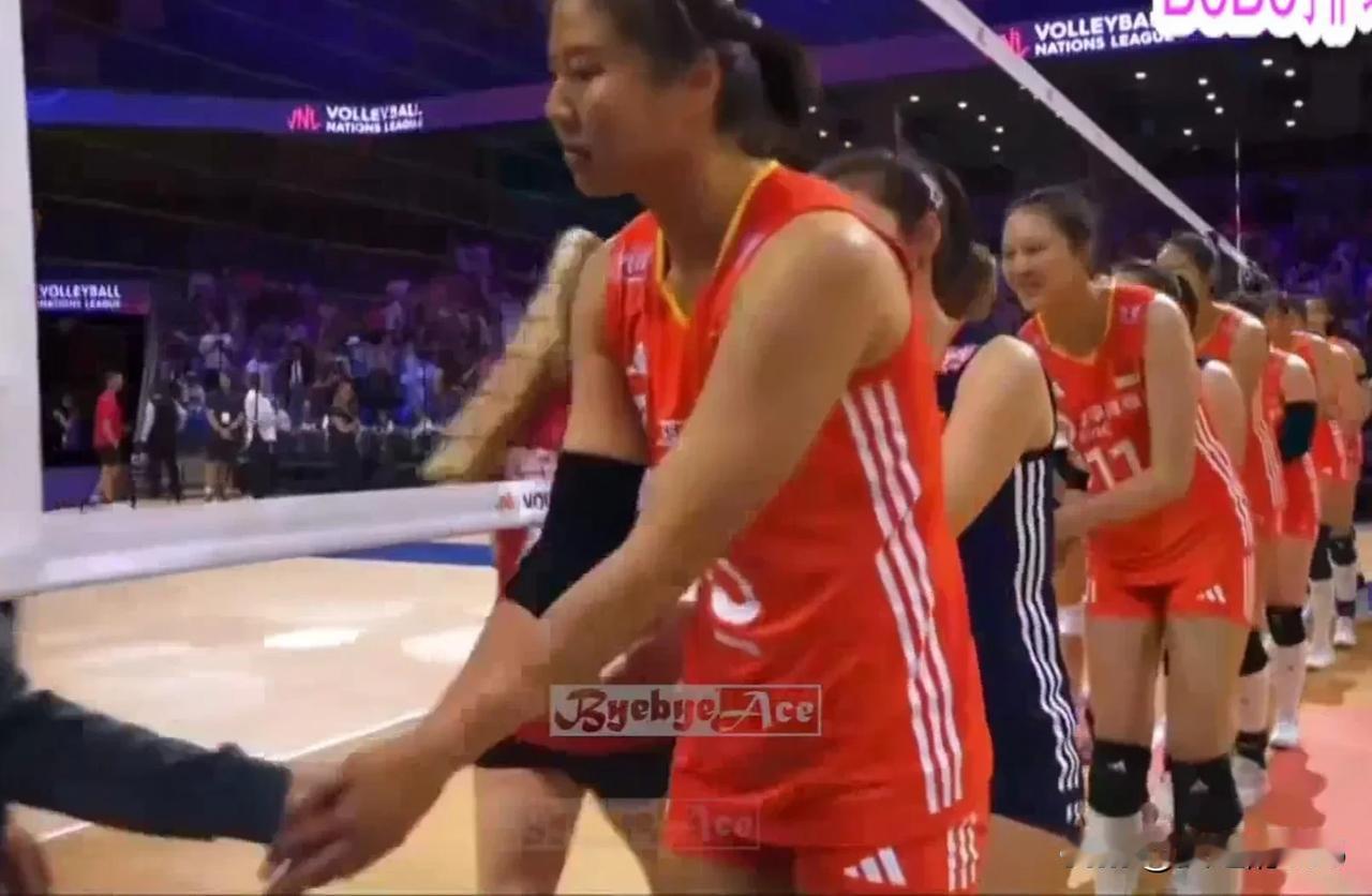 中国女排逆转德国 锻炼的意义大于胜利
今天早晨，在中国女排对德国的比赛中，小姑娘