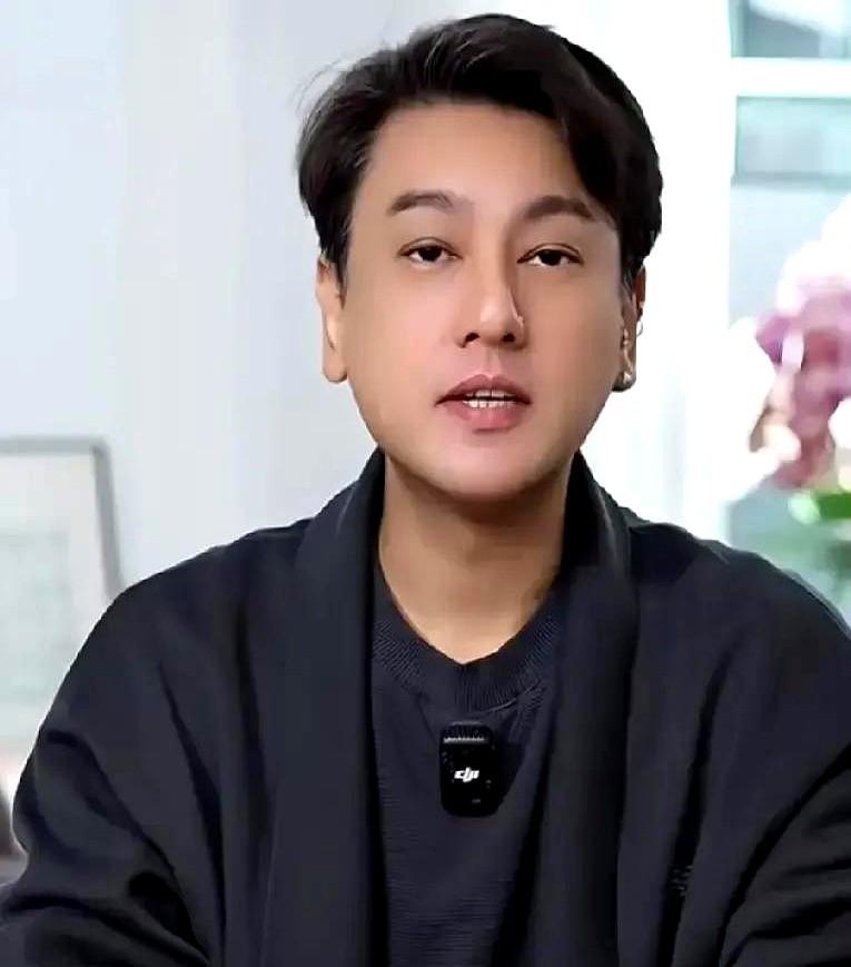 朱孝天这股娱乐圈清流，有点扎人啊。

最近朱孝天2009年上《康熙来了》的片段又