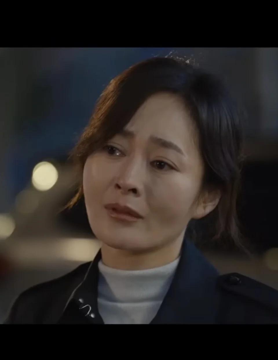 我觉得内地这个女演员长得像香港影后卫诗雅
我觉得内地这个女演员长得像香港影后卫诗
