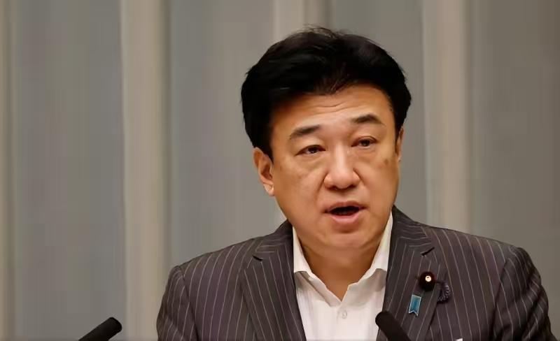日本政府发表声明，
7月24日，针对美国在10%全球临时进口关税即将到期之际，以